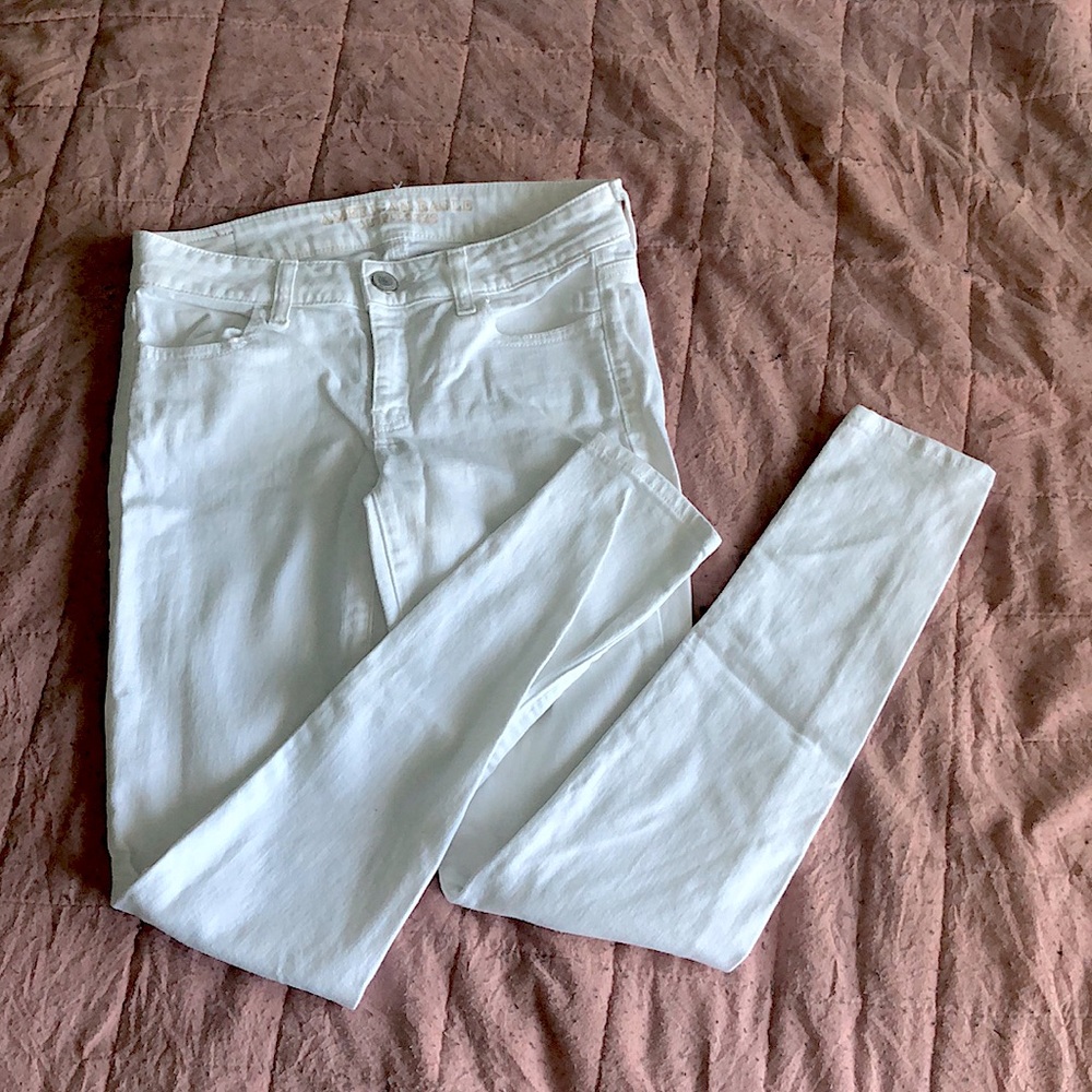 American Eagle White Jegging